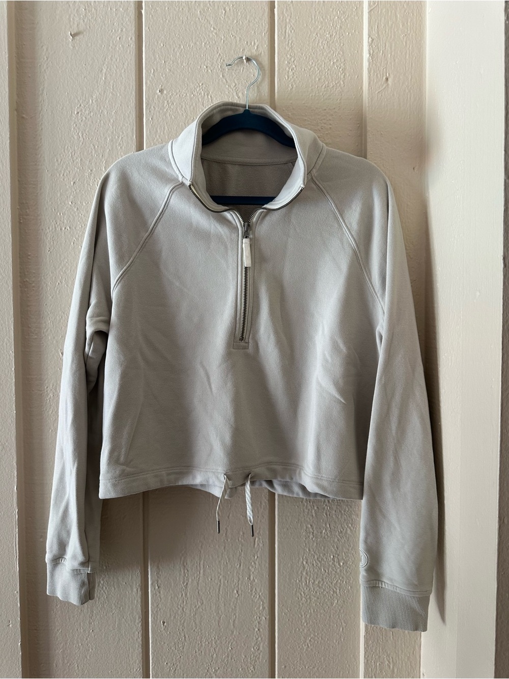 PERFECT VUORI SEDONA 1/2 ZIP CROP PULLOVER SWEATSHIRT WOW M